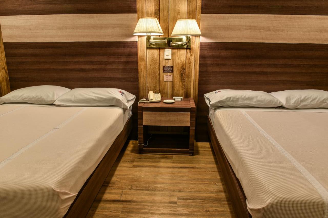Hotel Oliver Inn - Tlalnepantla Мехіко Екстер'єр фото